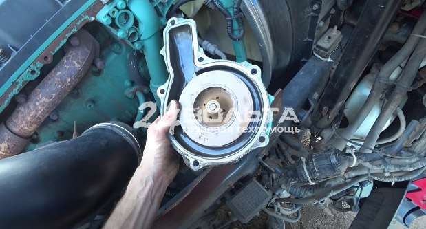 замена помпы Вольво ФМ с выездом